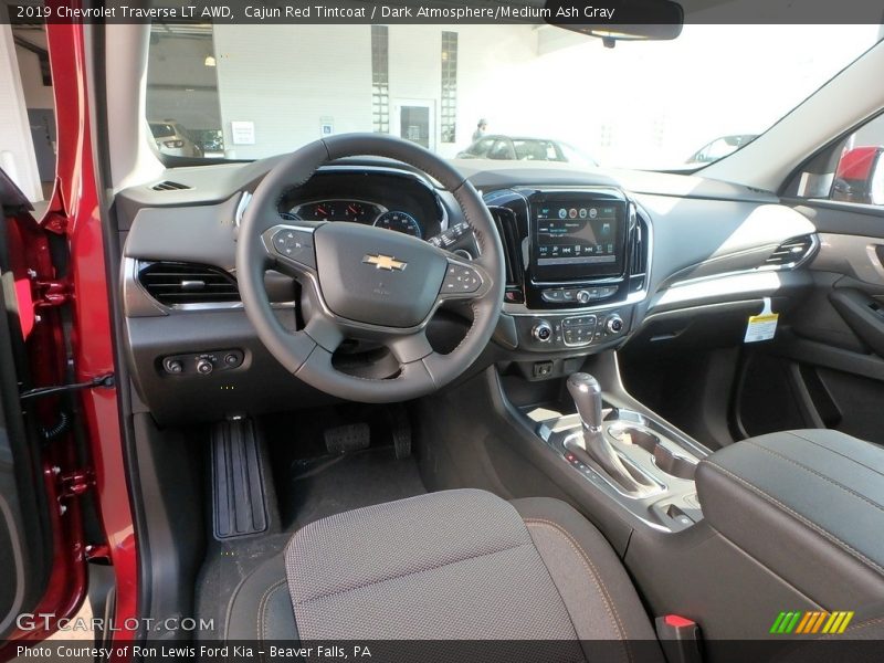 Cajun Red Tintcoat / Dark Atmosphere/Medium Ash Gray 2019 Chevrolet Traverse LT AWD