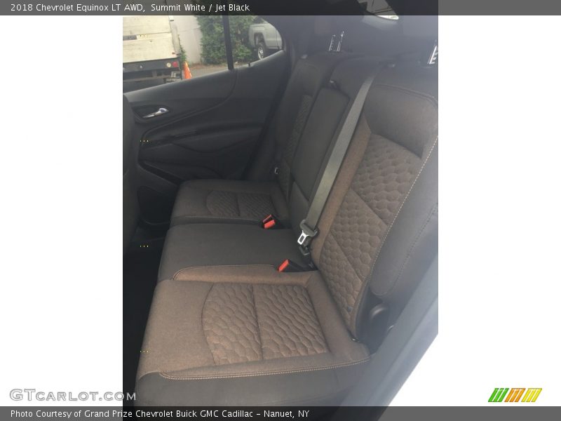 Summit White / Jet Black 2018 Chevrolet Equinox LT AWD