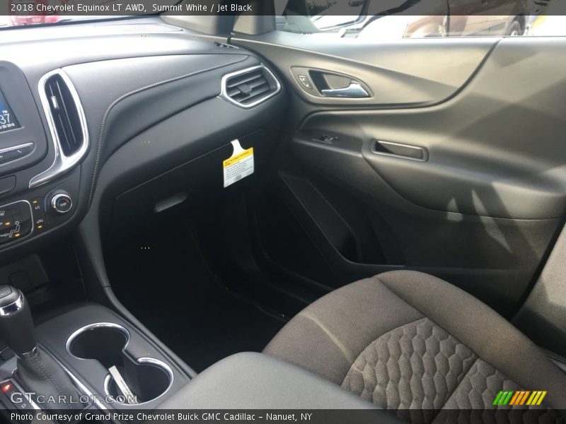 Summit White / Jet Black 2018 Chevrolet Equinox LT AWD