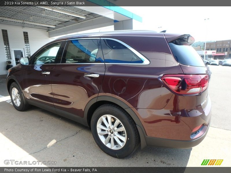Sangria / Satin Black 2019 Kia Sorento LX AWD