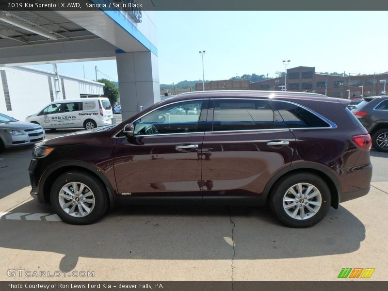 Sangria / Satin Black 2019 Kia Sorento LX AWD