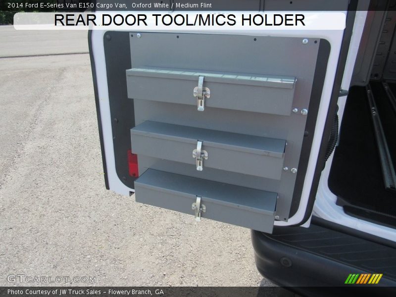 Oxford White / Medium Flint 2014 Ford E-Series Van E150 Cargo Van
