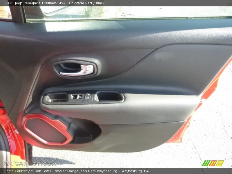 Colorado Red / Black 2018 Jeep Renegade Trailhawk 4x4