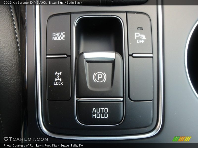 Blaze Blue / Satin Black 2019 Kia Sorento EX V6 AWD