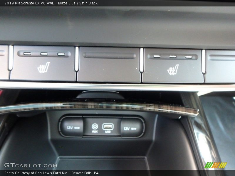 Blaze Blue / Satin Black 2019 Kia Sorento EX V6 AWD