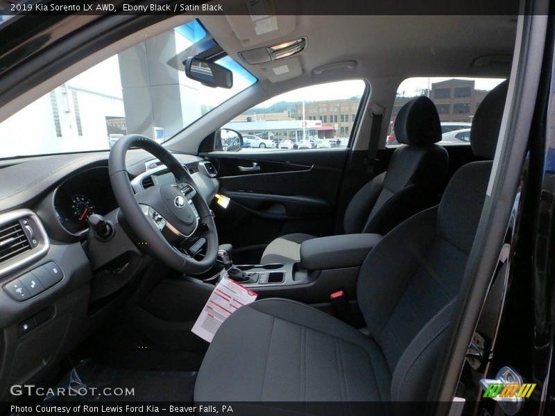 Ebony Black / Satin Black 2019 Kia Sorento LX AWD