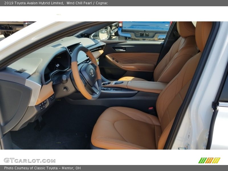 Wind Chill Pearl / Cognac 2019 Toyota Avalon Hybrid Limited