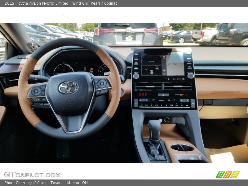 Wind Chill Pearl / Cognac 2019 Toyota Avalon Hybrid Limited
