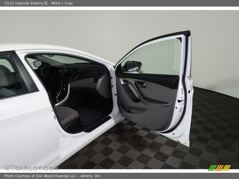 White / Gray 2016 Hyundai Elantra SE