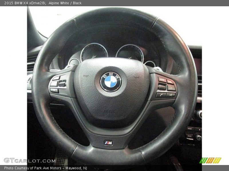 Alpine White / Black 2015 BMW X4 xDrive28i