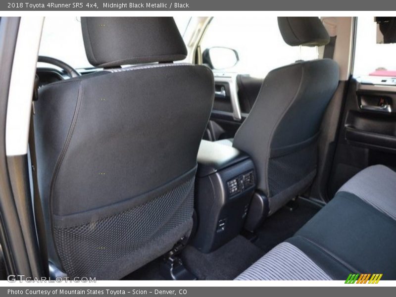 Midnight Black Metallic / Black 2018 Toyota 4Runner SR5 4x4