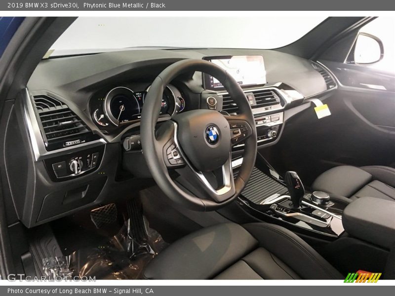 Phytonic Blue Metallic / Black 2019 BMW X3 sDrive30i