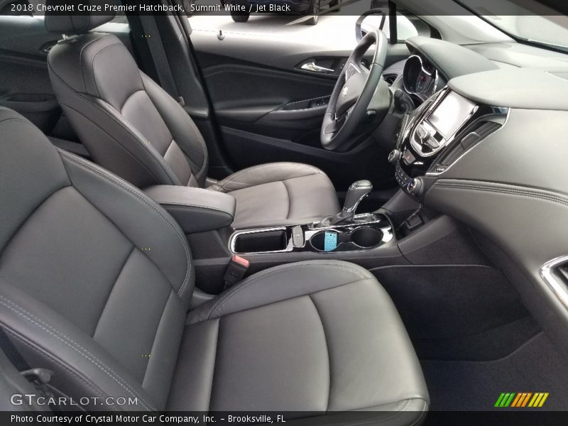 Front Seat of 2018 Cruze Premier Hatchback