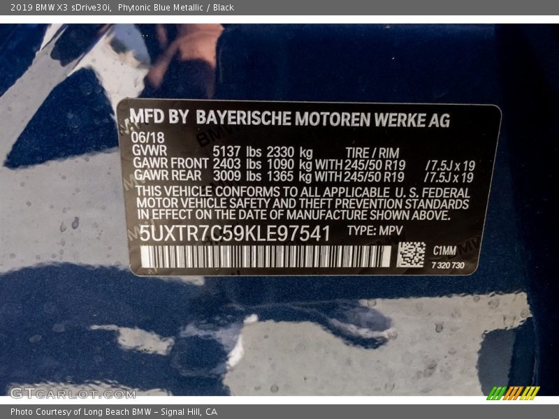 Phytonic Blue Metallic / Black 2019 BMW X3 sDrive30i