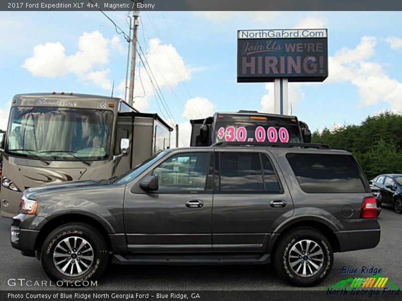 Magnetic / Ebony 2017 Ford Expedition XLT 4x4