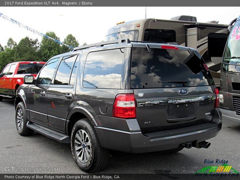 Magnetic / Ebony 2017 Ford Expedition XLT 4x4