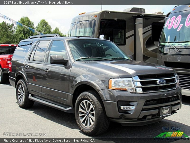 Magnetic / Ebony 2017 Ford Expedition XLT 4x4