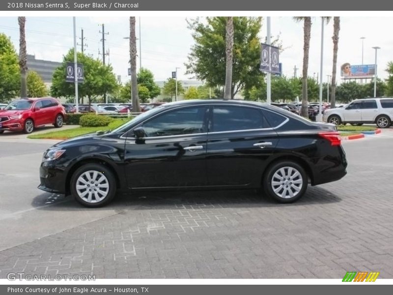 Super Black / Charcoal 2018 Nissan Sentra S