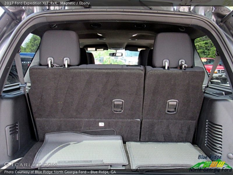 Magnetic / Ebony 2017 Ford Expedition XLT 4x4