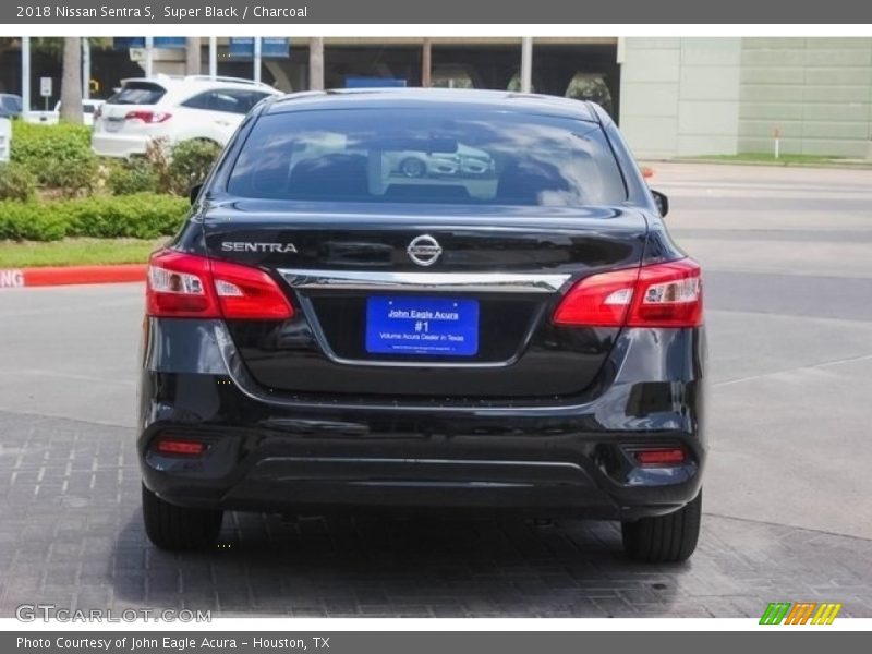 Super Black / Charcoal 2018 Nissan Sentra S