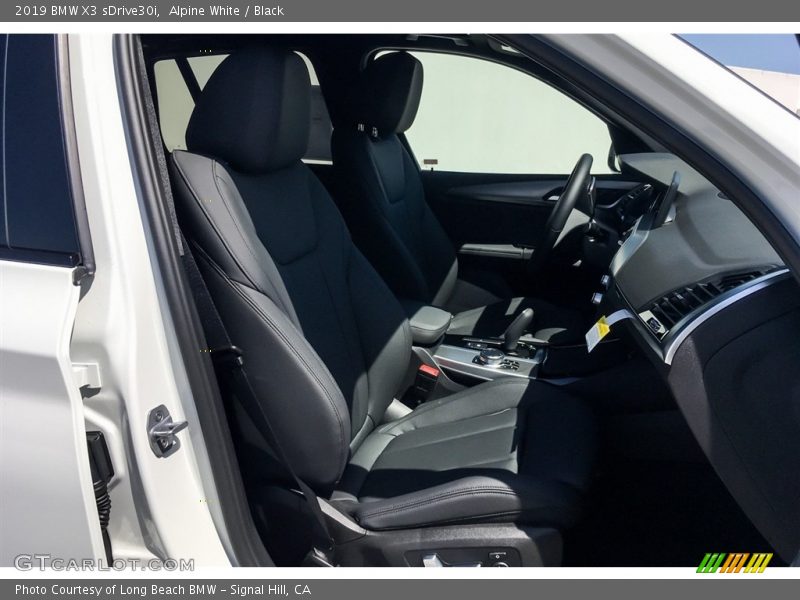 Alpine White / Black 2019 BMW X3 sDrive30i