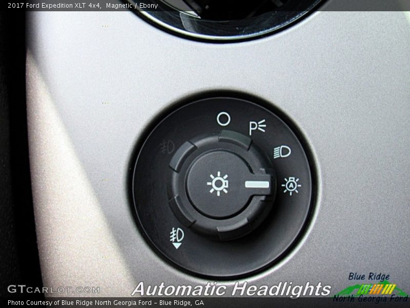 Magnetic / Ebony 2017 Ford Expedition XLT 4x4