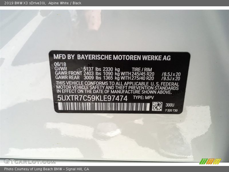 Alpine White / Black 2019 BMW X3 sDrive30i