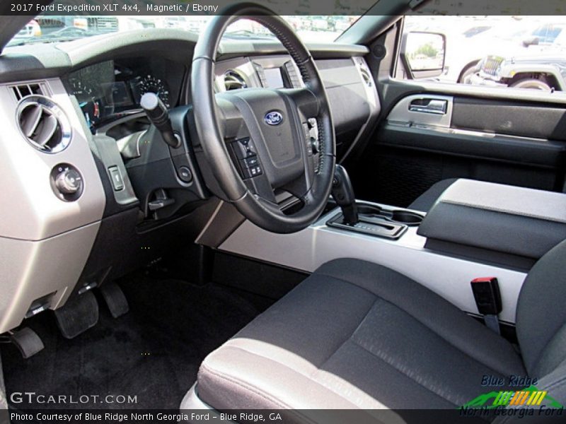 Magnetic / Ebony 2017 Ford Expedition XLT 4x4