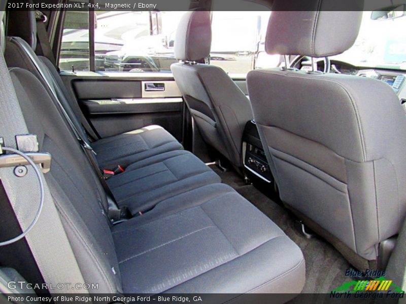 Magnetic / Ebony 2017 Ford Expedition XLT 4x4