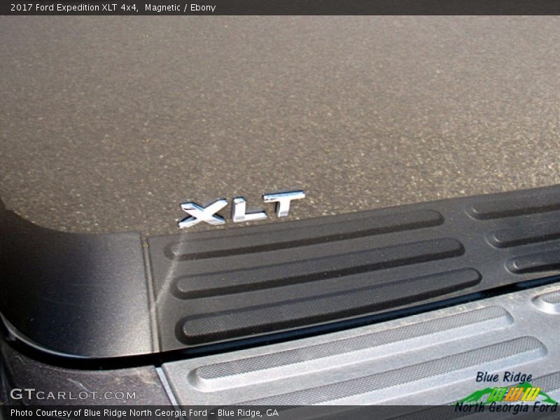 Magnetic / Ebony 2017 Ford Expedition XLT 4x4