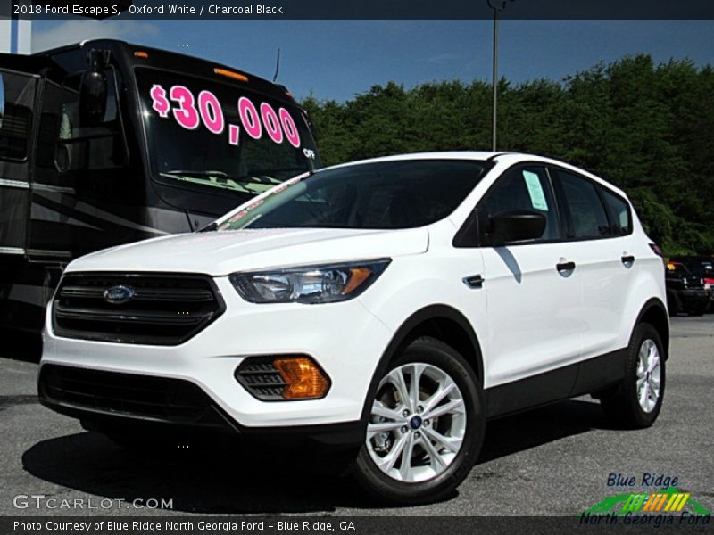 Oxford White / Charcoal Black 2018 Ford Escape S