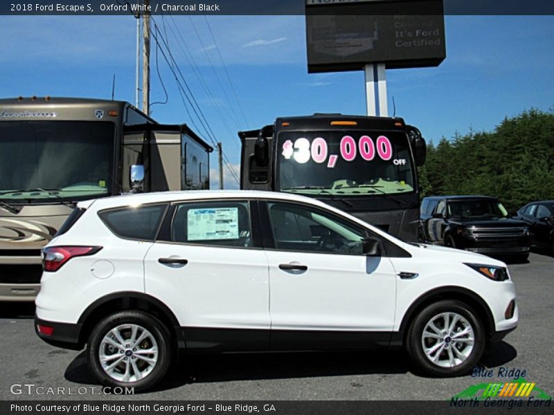 Oxford White / Charcoal Black 2018 Ford Escape S