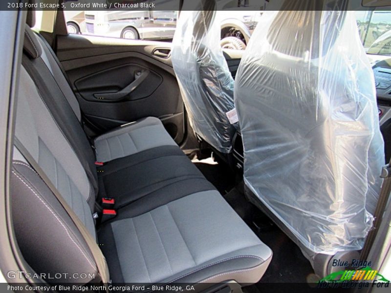 Oxford White / Charcoal Black 2018 Ford Escape S