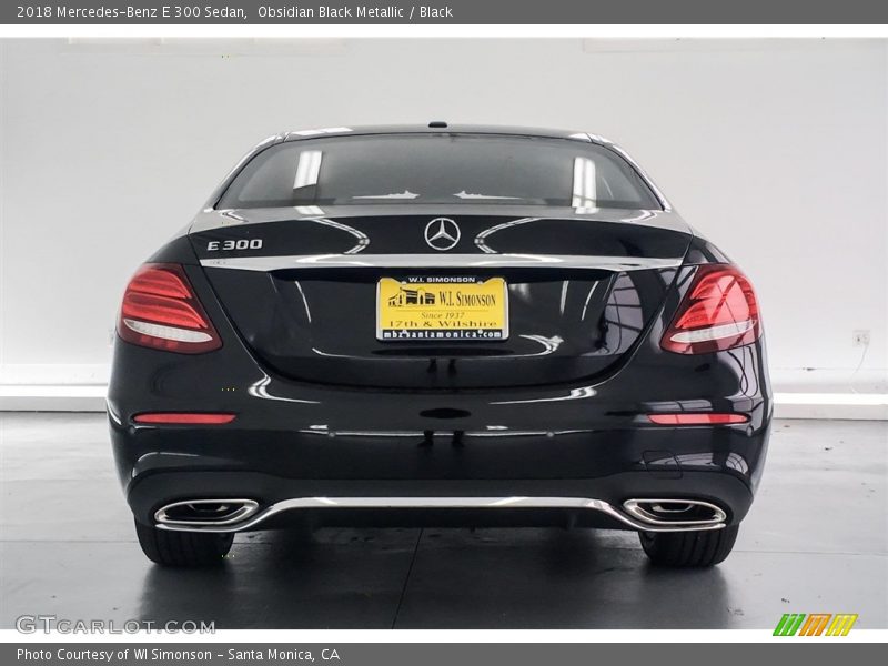 Obsidian Black Metallic / Black 2018 Mercedes-Benz E 300 Sedan