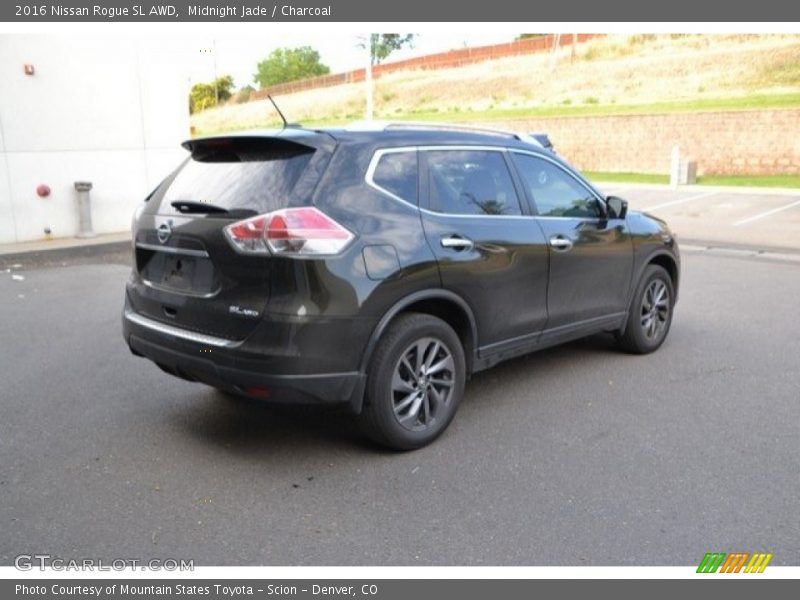 Midnight Jade / Charcoal 2016 Nissan Rogue SL AWD