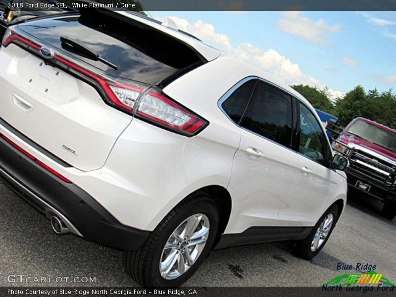 White Platinum / Dune 2018 Ford Edge SEL