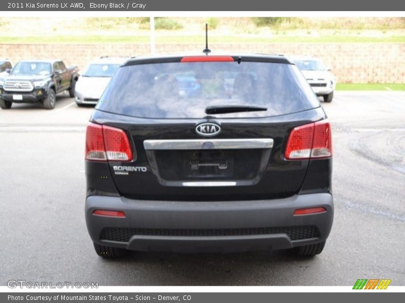Ebony Black / Gray 2011 Kia Sorento LX AWD