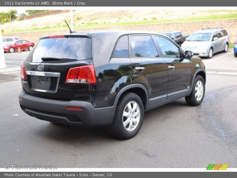 Ebony Black / Gray 2011 Kia Sorento LX AWD