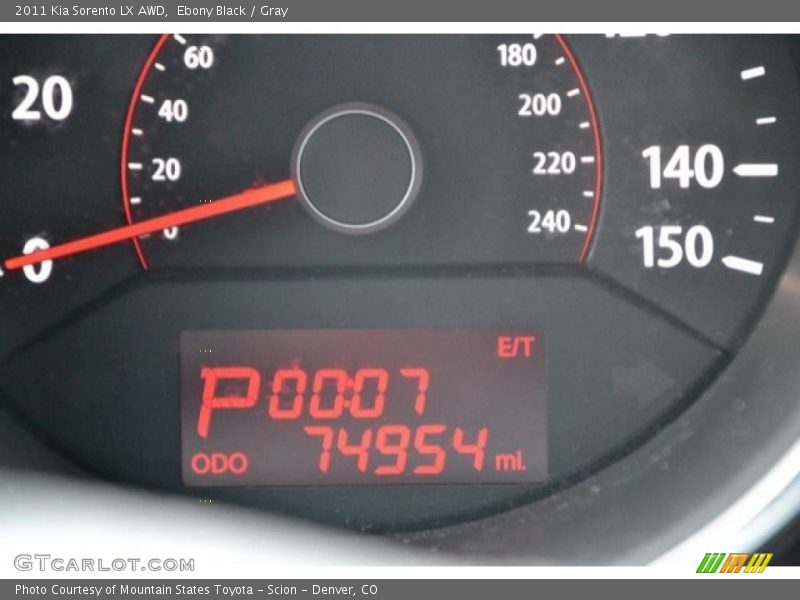 Ebony Black / Gray 2011 Kia Sorento LX AWD