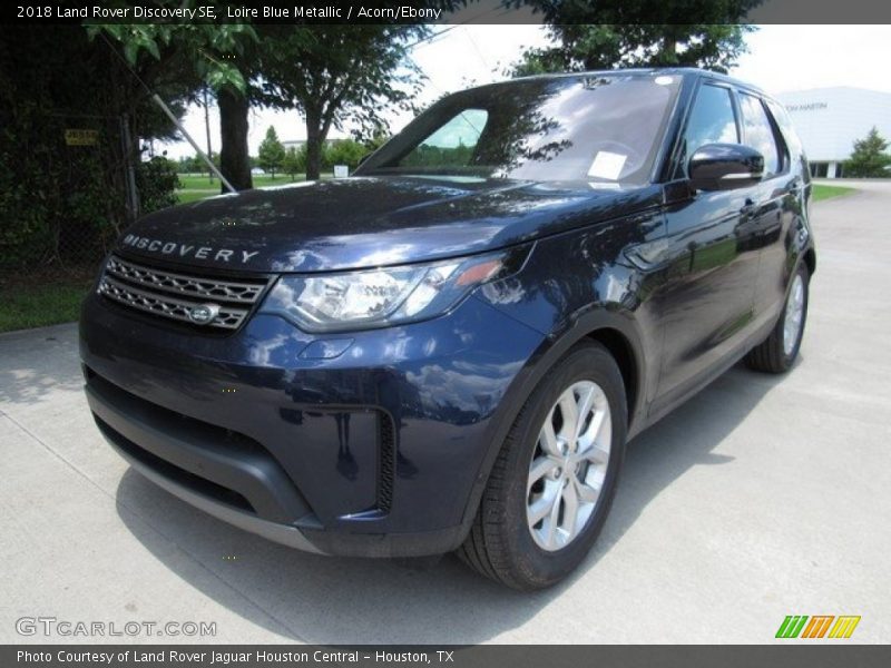 Loire Blue Metallic / Acorn/Ebony 2018 Land Rover Discovery SE