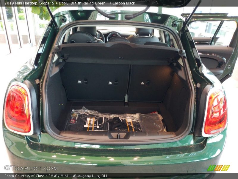 British Racing Green II / Carbon Black 2019 Mini Hardtop Cooper S 4 Door