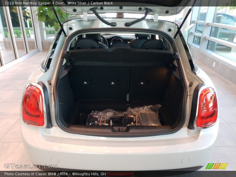 White Silver / Carbon Black 2019 Mini Hardtop Cooper 4 Door