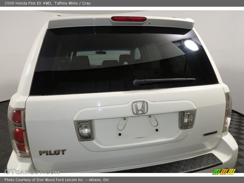 Taffeta White / Gray 2006 Honda Pilot EX 4WD
