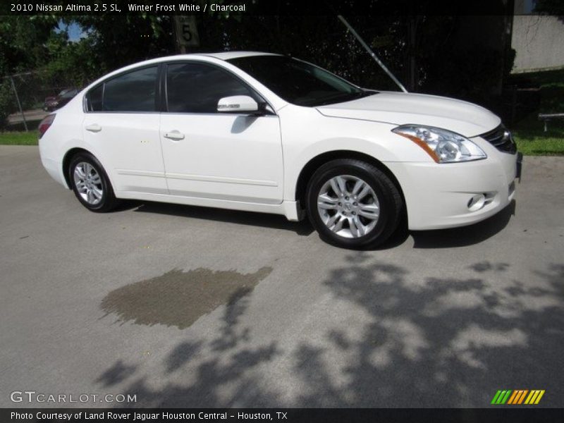 Winter Frost White / Charcoal 2010 Nissan Altima 2.5 SL