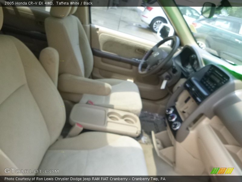 Taffeta White / Black 2005 Honda CR-V EX 4WD