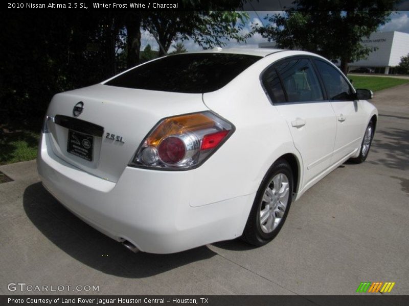 Winter Frost White / Charcoal 2010 Nissan Altima 2.5 SL
