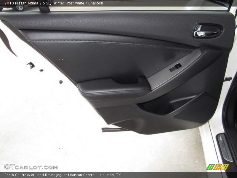Winter Frost White / Charcoal 2010 Nissan Altima 2.5 SL