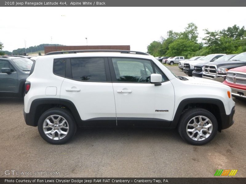 Alpine White / Black 2018 Jeep Renegade Latitude 4x4