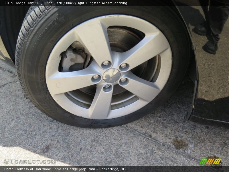 Pitch Black / Black/Light Tungsten Accent Stitching 2015 Dodge Dart SXT