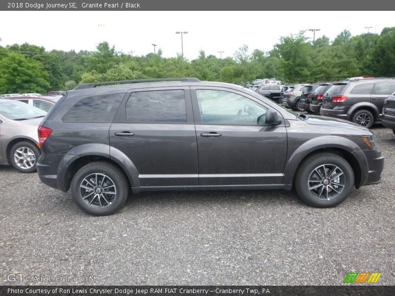 Granite Pearl / Black 2018 Dodge Journey SE